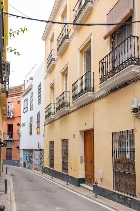 Juan De La Encina Central Suite Seville Apartment